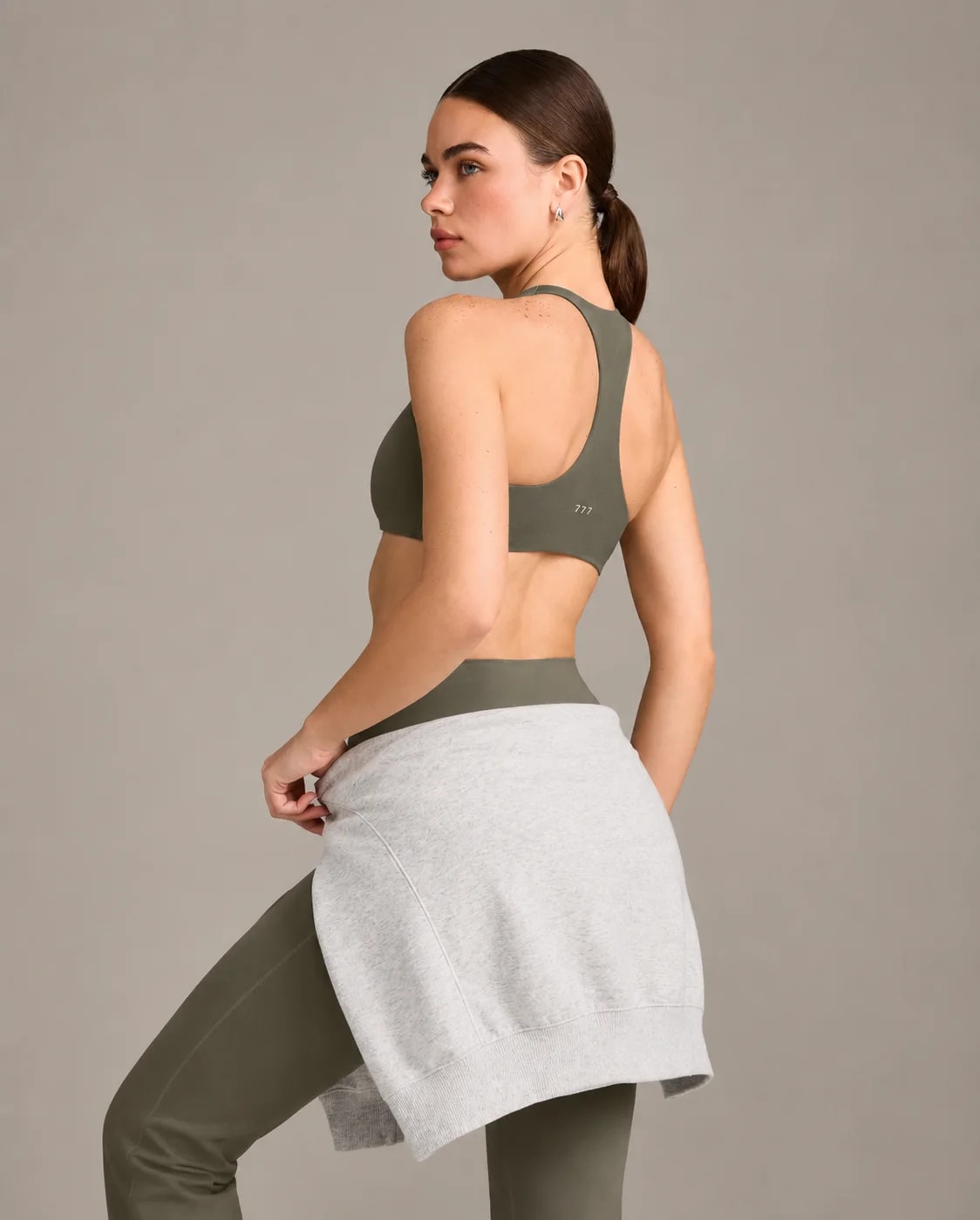 777 FORM BALLET BRA Alpine Green, lifestyle