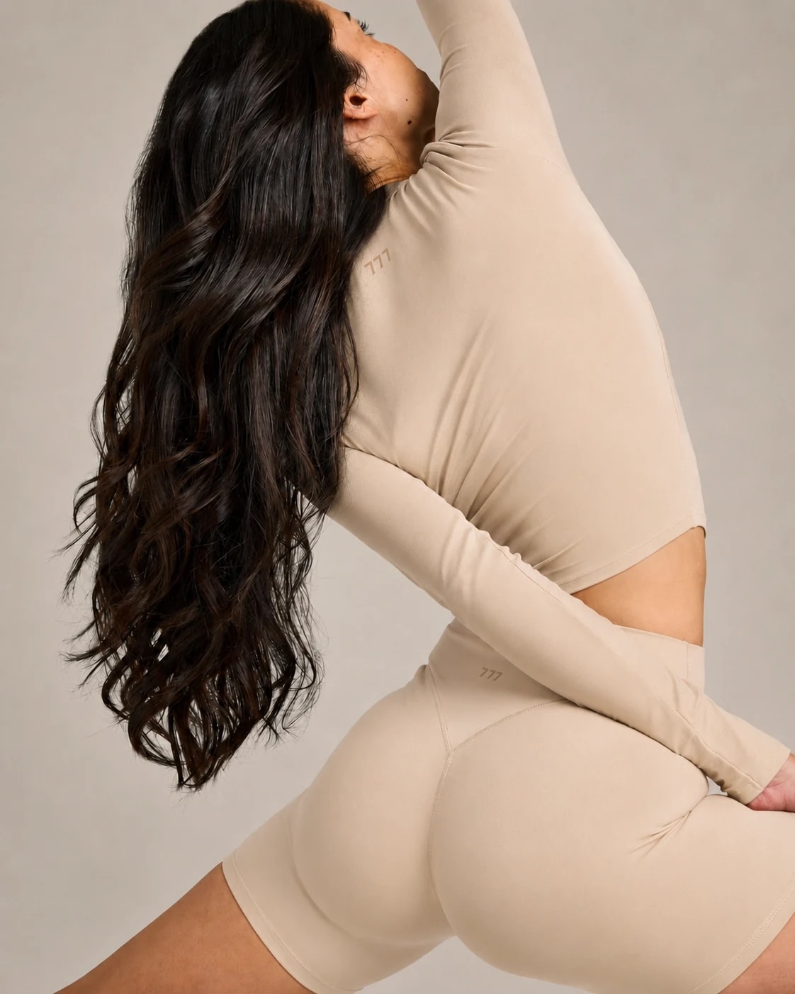 777 FORM ESSENTIALS CAMISETA LONG Oatmeal, vista frontal