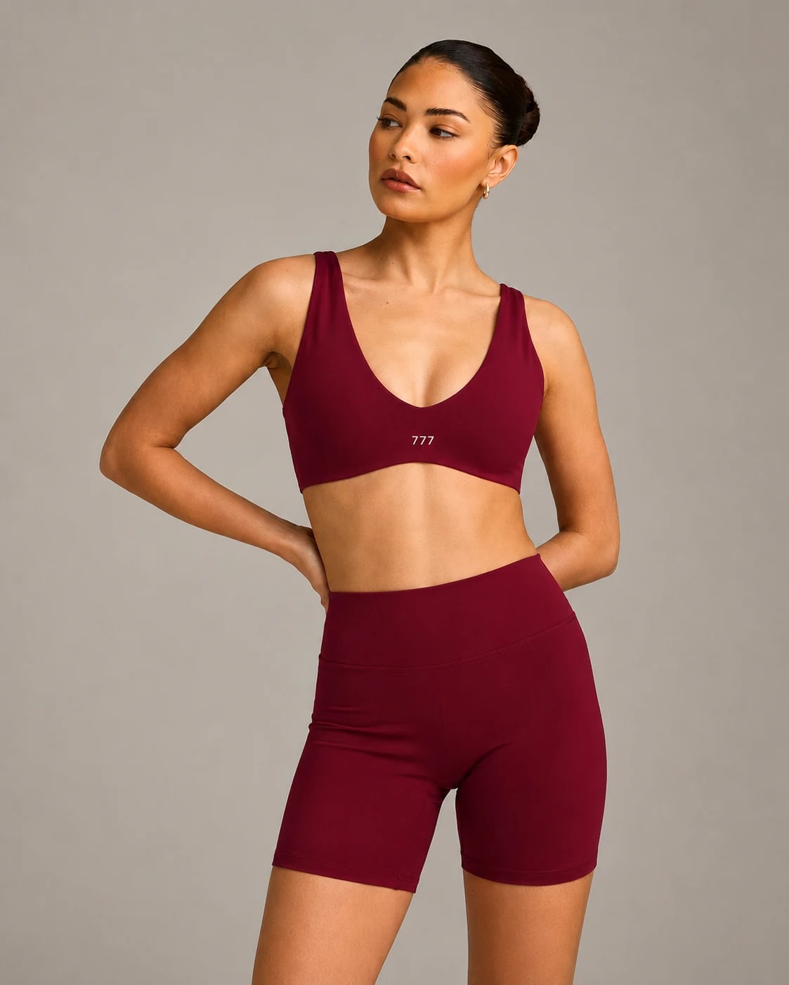 777 FORM SCOOP BACK BRALETTE Ruby Red, vista posterior